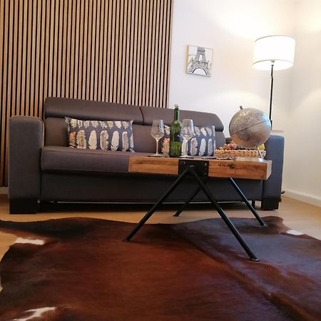 Stilvolle Wohnung An Der Alten Mainbruecke فورتسبورغ المظهر الخارجي الصورة